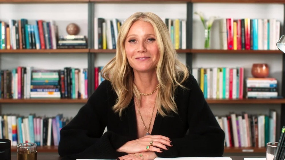 Gwyneth Paltrow Revisits Her Most Iconic Outfits | Nuevo Culture