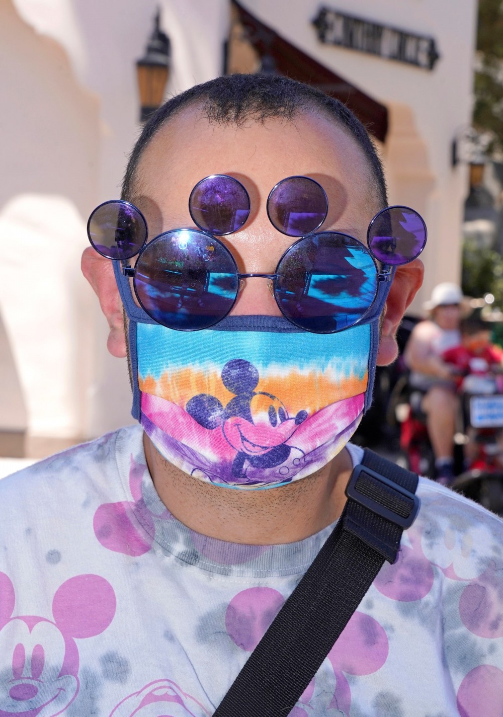 Social Disneying Scenes From Disneylands Reopening Day