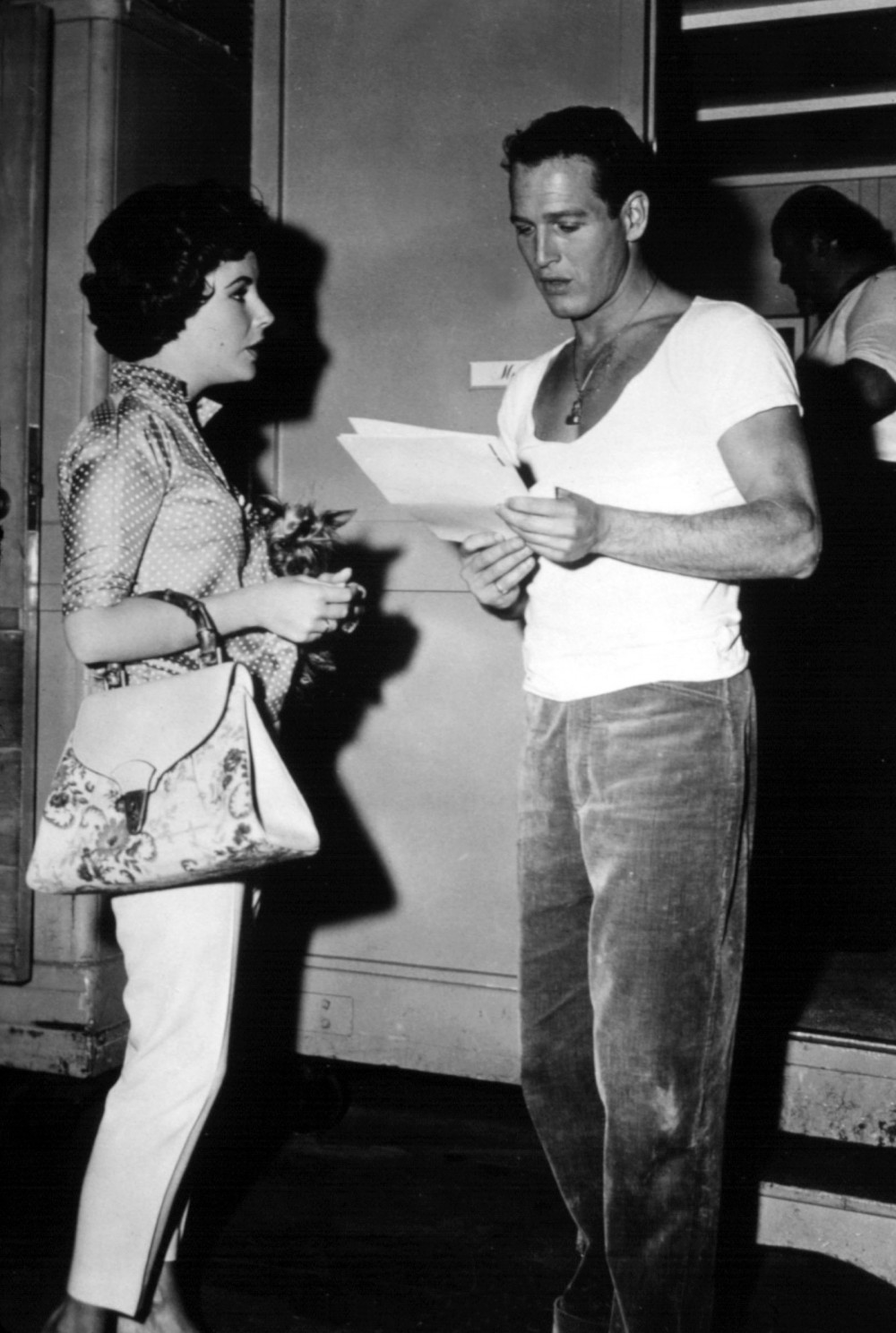 Elizabeth Taylor in Gucci with Paul Newman in rehearsal on the set of Cat on a Hot Tin Roof  1958